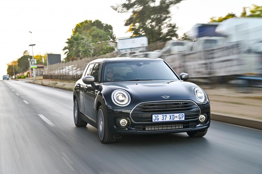  Mini Cooper Clubman (F54) 2019 года  (ZA) (фото 23 из 24)